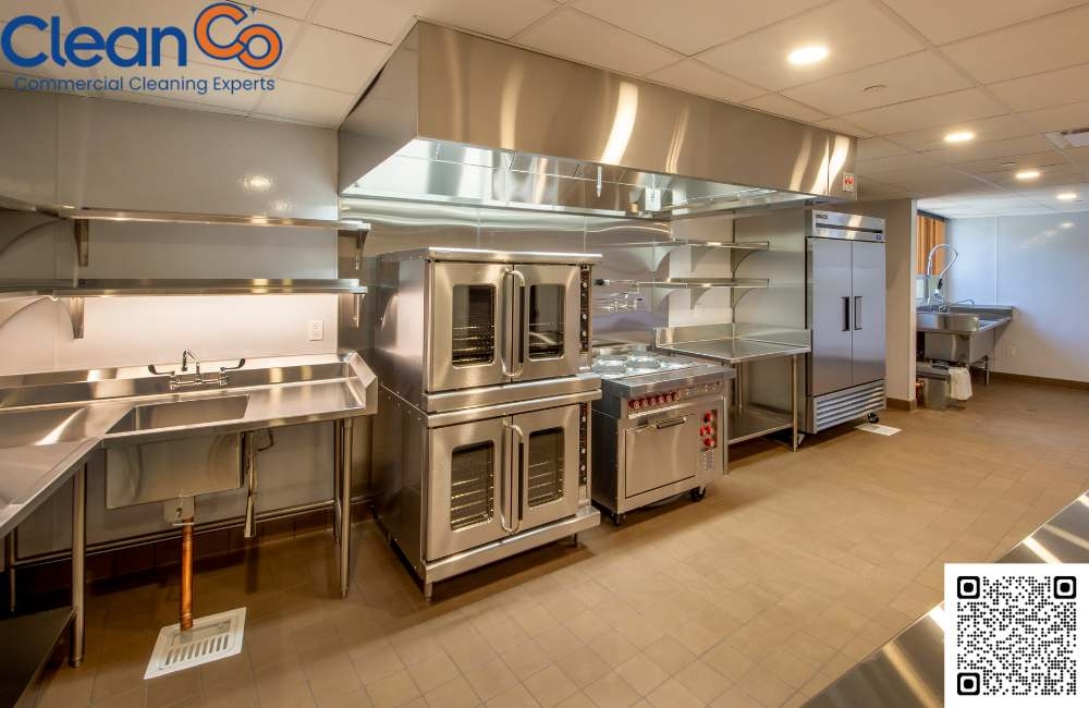 5 Signs You Need a New Commercial Cleaner